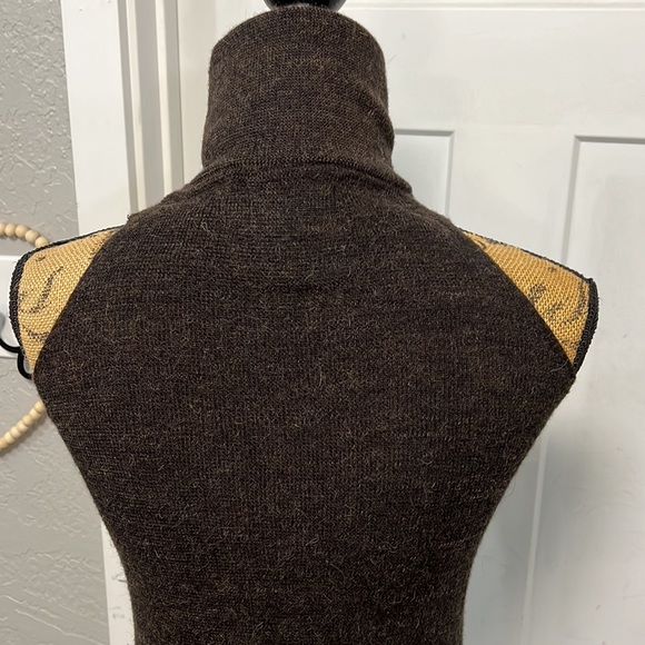 ZARA KNIT ITALIAN BROWN YARN HIGH NECK ASYMMETRIC TUNIC STYLE TOP SMALL - Picture 9 of 13